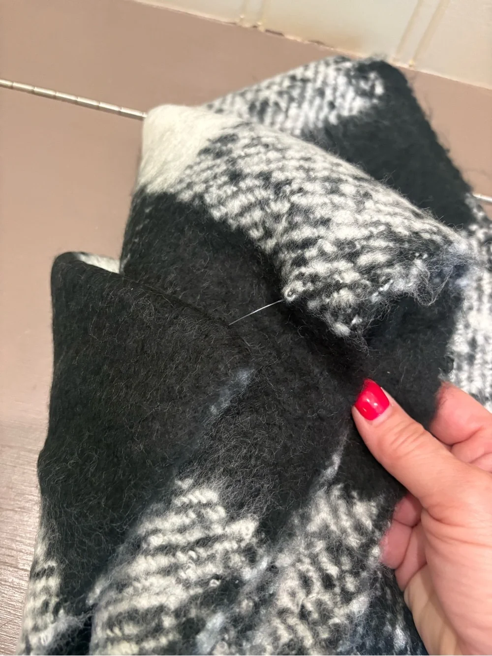 Victoria's Secret Black and White Plaid Fringe Scarf
